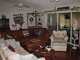 Exotic 3 Br 2 Ba Home For Rent in Leesburg, FL (Photo 2 of 2)