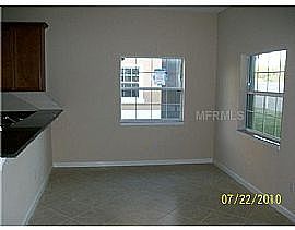 Modern 3 Br 2 Ba Townhome Available in Winter Garden, FL (Photo 2 of 2)