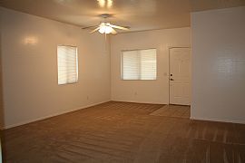 2 Bed / 2 Bath Near Downtown Phoenix in Phoenix, AZ (Photo 5 of 10)