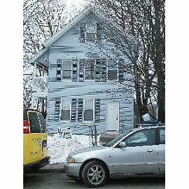 Lovely 2 Br 1 Ba Apartment For Rent in Waterbury, CT