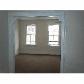 Lovely 2 Br 1 Ba Apartment For Rent in Waterbury, CT (Photo 2 of 2)