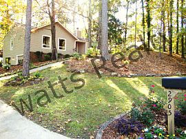 Inviting 5 Bedroom Roomy Home in Birmingham, AL