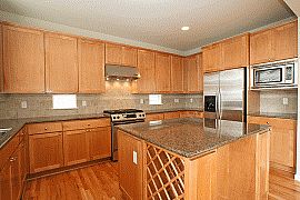 Awesome 4 Bedrooom Home with Class! in Renton, WA (Photo 2 of 2)