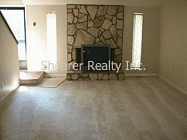 Picturesque 3 Br 2 Ba Rental Home Near Uncc in Charlotte, NC (Photo 2 of 2)