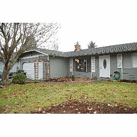 Outstanding 3 Bedroom Home in Nice Area in Puyallup, WA