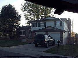 Scenic 3 Bedroom Home with View of Mountains in Denver, CO