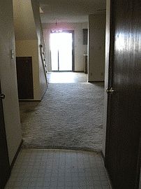 Splendid 2 Bedroom 1.5 Bathroom Duplex in Leavenworth, KS (Photo 2 of 3)