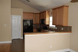 Darling 3 Br 2 Ba Home in Baton Rouge, LA (Photo 3 of 3)