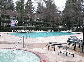 Upscale 2 Br / 1.5 Ba Gated Condo in Sacramento, CA (Photo 3 of 3)