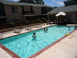 Fantastic 2 Bed Townhouse with Stunning View! in Lakeside, CA (Photo 3 of 3)