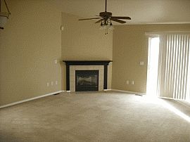 Adorable 3 Bedroom Home in Nice Neighborhood in Colorado Springs, CO (Photo 2 of 2)