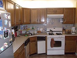 2br Townhouse in Newark, NJ (Photo 2 of 4)