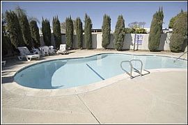 Beautiful Large 3 Bedroom, 2.5 Bath Home 5 Min From Sdsu  in La Mesa, CA (Photo 9 of 12)