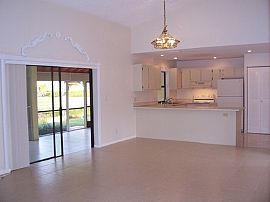 3/2 Waterfront Single Story Villa in Coconut Creek, FL (Photo 11 of 11)