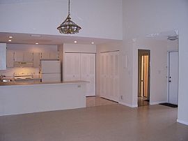 3/2 Waterfront Single Story Villa in Coconut Creek, FL (Photo 2 of 11)