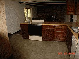 Delightful 4 Bedroom Home with Hot Tub in Woodmoor, CO (Photo 3 of 3)