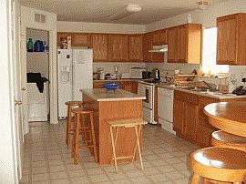 Excellent 2 Bedroom Townhome with Special  in Colorado Springs, CO (Photo 2 of 2)