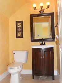 Townhome For Rent on Tustin Ranch Golf Course in Tustin, CA (Photo 4 of 5)