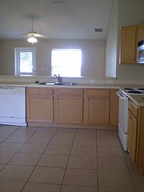 Refurbished 3 Bedroom Homemove-In Special in Poinciana, FL (Photo 4 of 5)