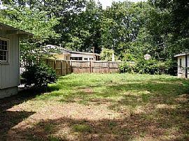 Nice Housefenced in Yardlocationlocationlocation in Marietta, GA (Photo 4 of 4)