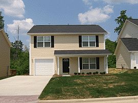 Pristine 4 Bedroom Home with Great Kitchen in Kannapolis, NC