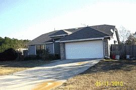 Immaculate 3 Bedroom Home with Great Lighting in Jacksonville, FL