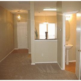 Splendid 3 Br Brick House in Dallas in Dallas, TX (Photo 3 of 3)