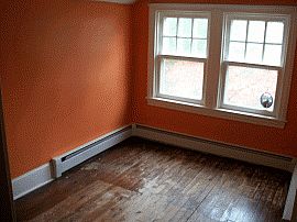 Appealing 3 Br 1 Ba House in Pottstown, PA (Photo 3 of 3)