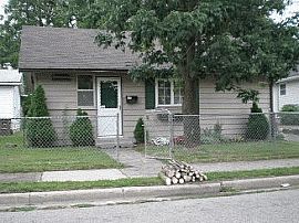Unbelieveable Price For This 2 Bedroom in Pontiac, MI