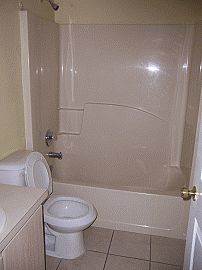 Dainty 3 Bedroom 2 Bath Home in Orlando, FL (Photo 3 of 3)