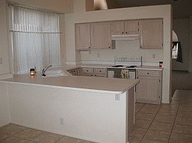 Outstanding 3 Bedroom Home in Great Area in Chandler, AZ (Photo 2 of 2)