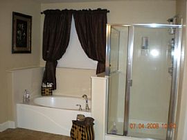 4bedroom Upstairs and 1 Bedroom Downstairs @ South Meadows in Reno, NV (Photo 10 of 10)