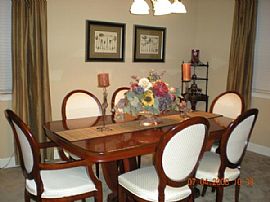 4bedroom Upstairs and 1 Bedroom Downstairs @ South Meadows in Reno, NV (Photo 5 of 10)