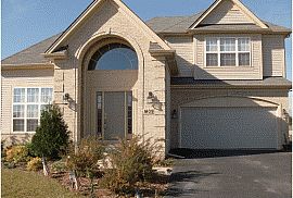 Immaculate New 4 Bedroom House in North Aurora, IL