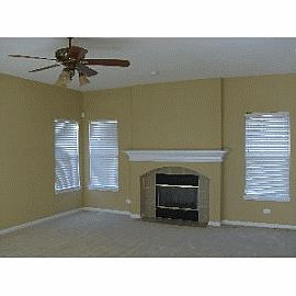 Immaculate New 4 Bedroom House in North Aurora, IL (Photo 3 of 3)