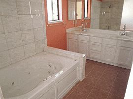 Delightful 4 Br 2.5 Ba Home in Gated Community in Pittsburg, CA (Photo 3 of 3)