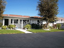 Glamorous 2 Bedroom Home with Gorgeous Pool in Cape Coral, FL