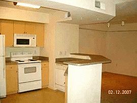Lovely 2 Bedroom Condo on Second Floor in Jensen Beach, FL (Photo 2 of 2)