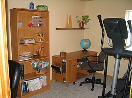 Lease to Own, Great Views, Walkout Basement, Wood Floors in Spring Creek, NV (Photo 3 of 8)