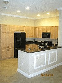 Impressive 3 Br 2.5 Ba Townhouse in Fort Lauderdale, FL (Photo 2 of 3)