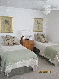 Impressive 3 Br 2.5 Ba Townhouse in Fort Lauderdale, FL (Photo 3 of 3)