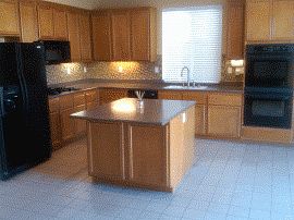 Awesome 4 Br 3 Ba Home For Rent in Murrieta, CA (Photo 2 of 3)