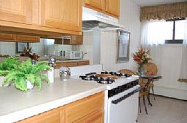 Furnished 2 Bedroom Apartment For Rent in San Francisco, CA (Photo 2 of 5)