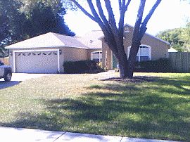 Superb 3 Bedroom Home with Arched Doorways in Ocoee, FL