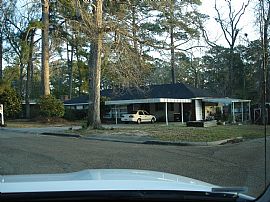 Very Nice 3bdrm +1 Office Bdrm 1 1/2 Bth Home For Rent in Jasper, TX (Photo 4 of 4)
