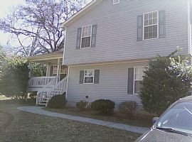 Private Split Level in Lawrenceville, GA (Photo 2 of 7)