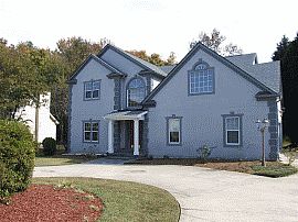 Prestigious 3 Bedroom Home with Circular Driveway  in Alpharetta, GA