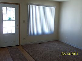 Remodeled 3 Bedroom Home with Fenced in Yard in Round Lake Beach, IL (Photo 5 of 7)