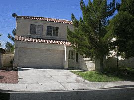 Divine 2 Bedroom Home with Spacious Living Area in Las Vegas, NV
