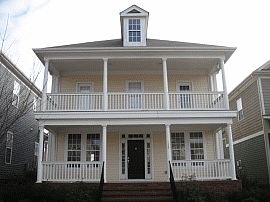 Sophisticated 3 Bedroom Home with Elegance  in Mooresville, NC